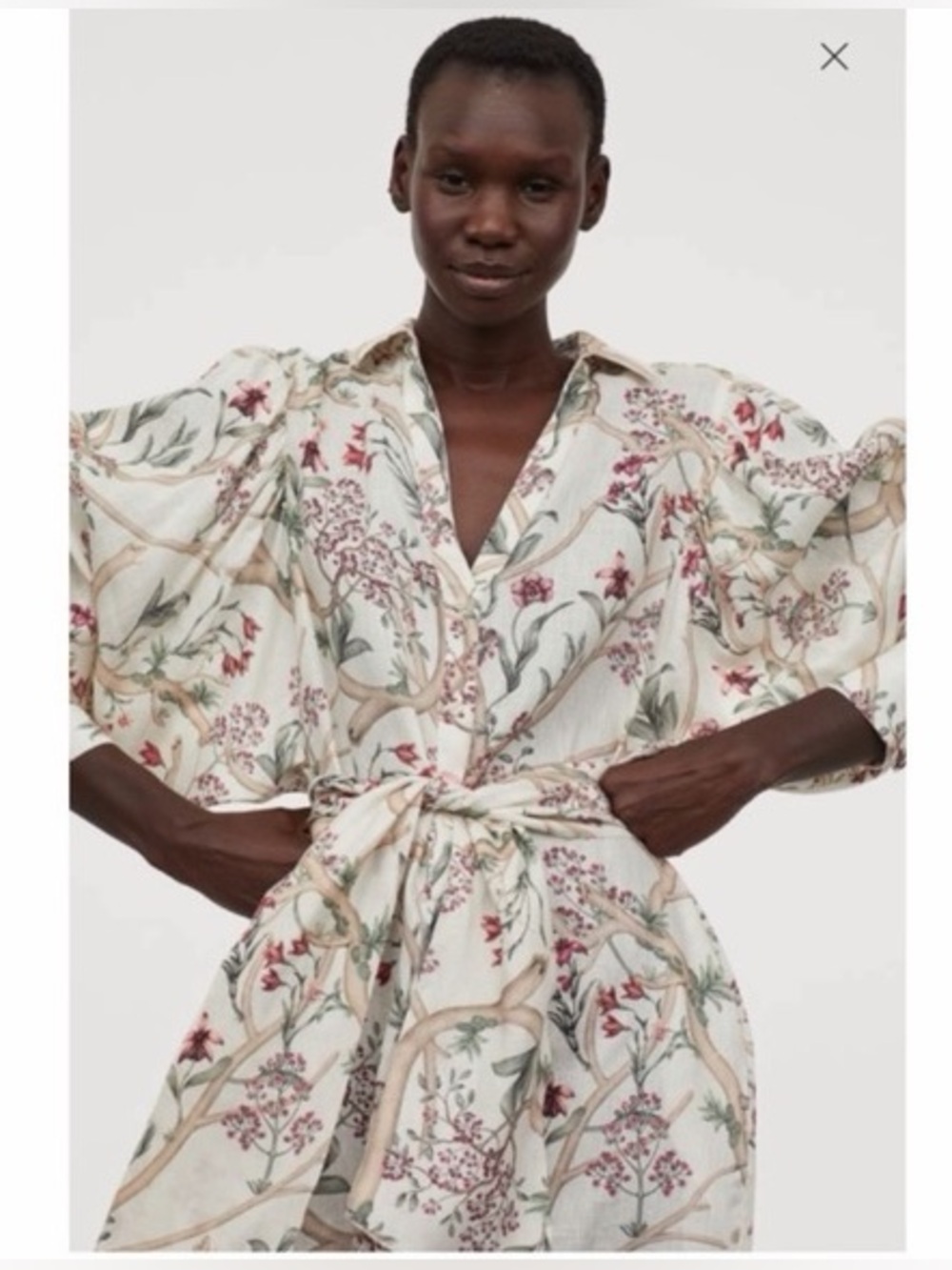 Johanna Ortiz x H&M
Floral Tie-Waist linen Shirt Dress Cream with Pink & Green